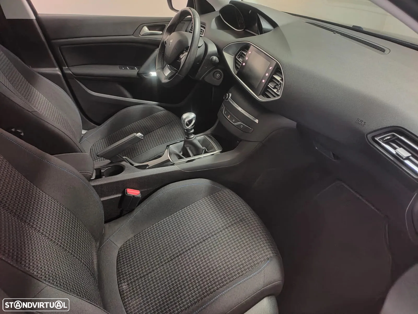 Peugeot 308 1.5 BlueHDi Style - 8