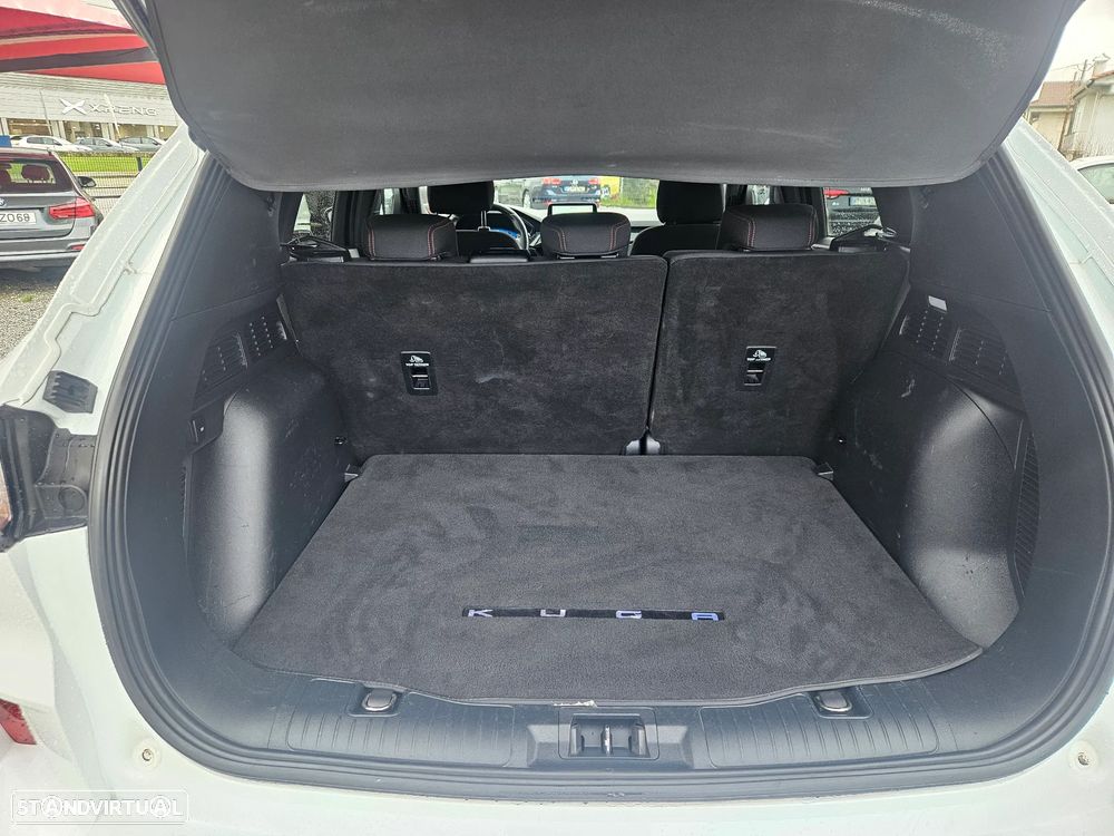 Ford Kuga 1.5 TDCi EcoBlue ST-Line - 21
