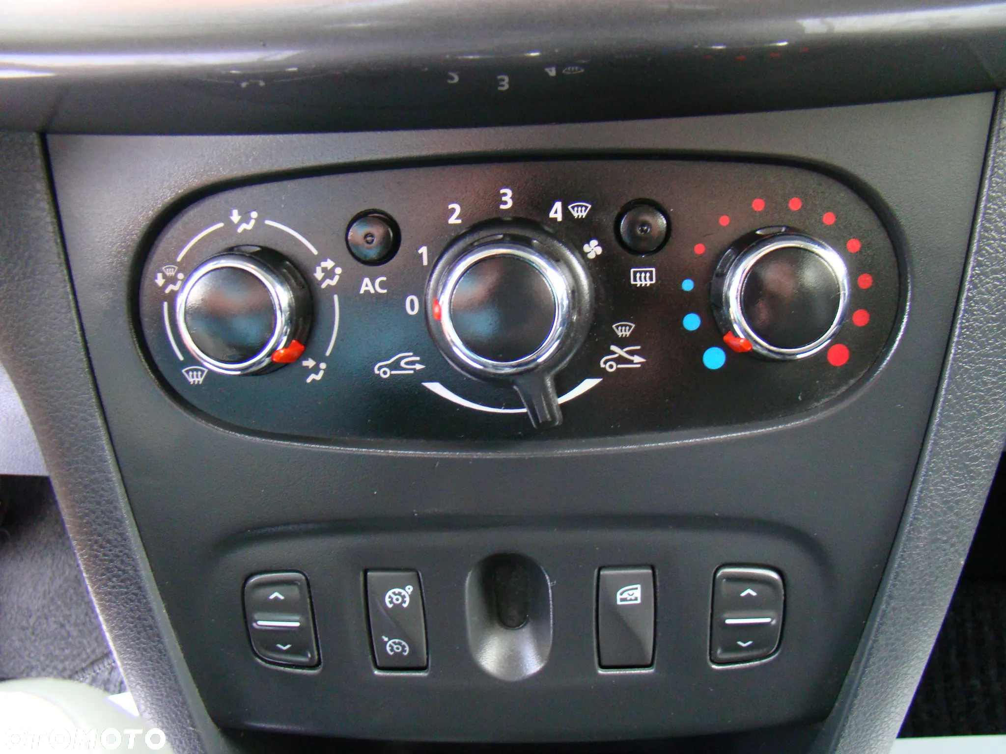 Dacia Sandero Stepway TCe 90 (S&S) Prestige - 21