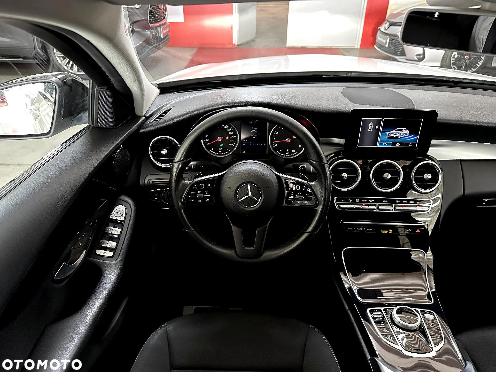 Mercedes-Benz Klasa C 160 Business Edition 9G-TRONIC - 13