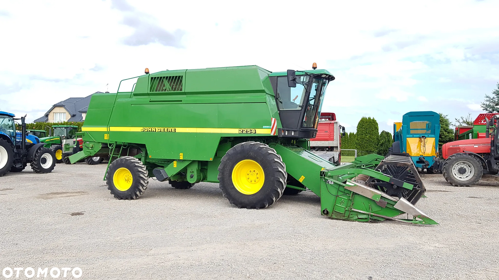 John Deere 2254 - 14