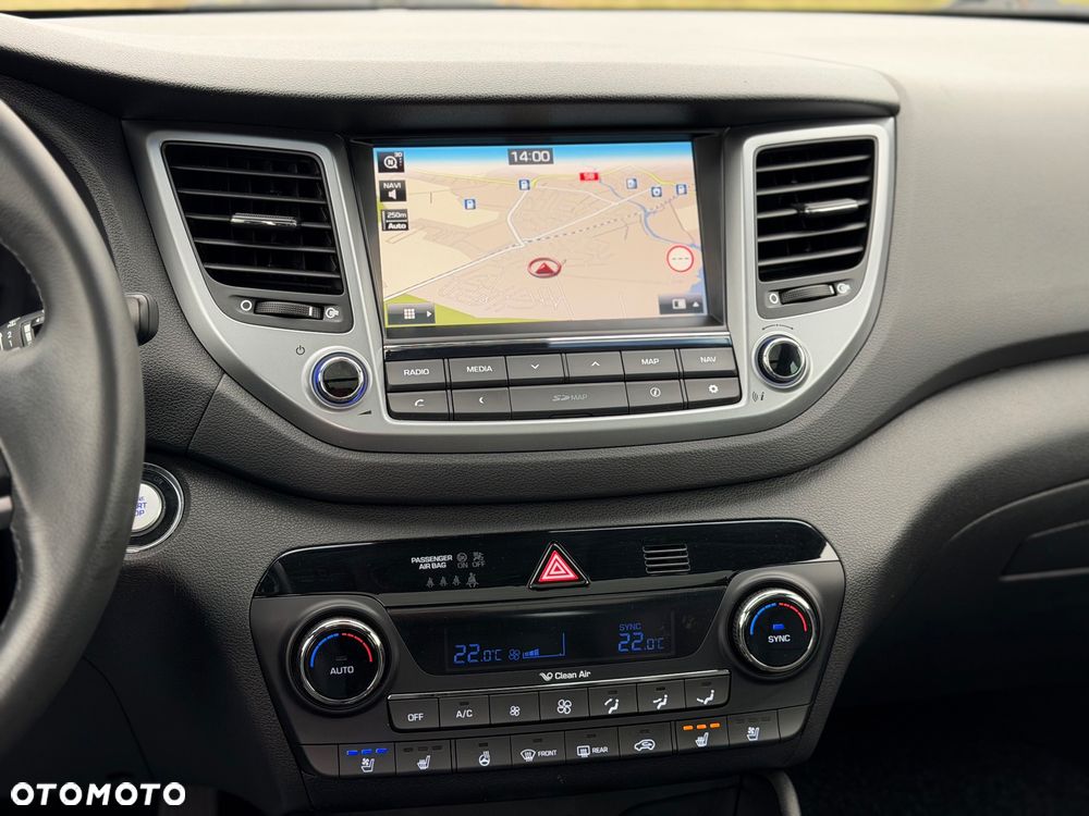 Hyundai Tucson 2.0 CRDI 4WD Automatik Premium - 17