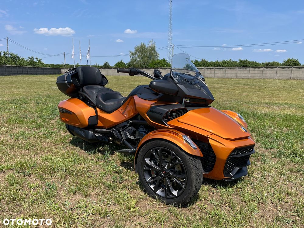 Can-Am Spyder - 4