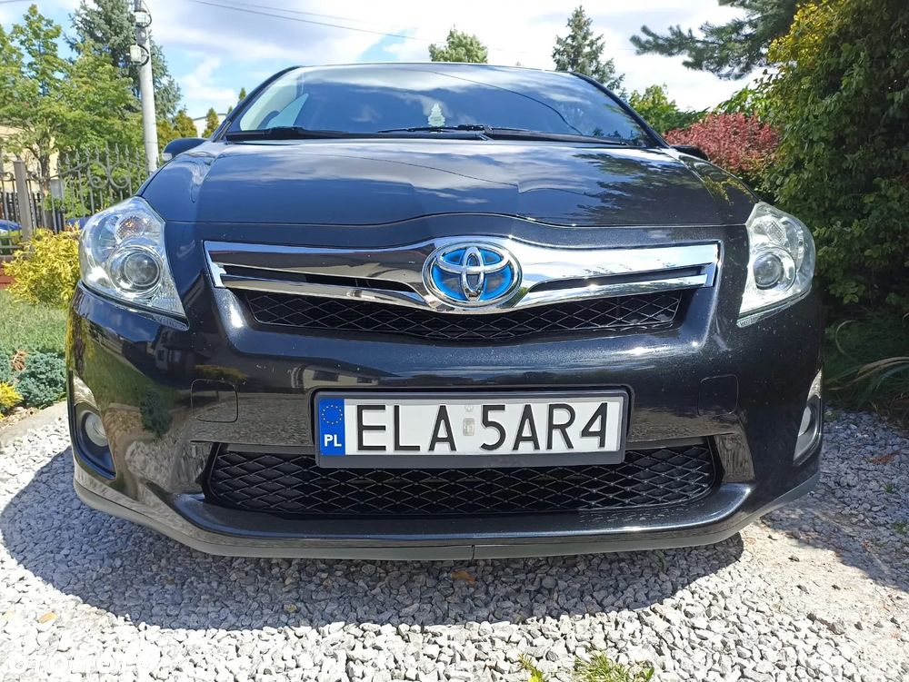 Toyota Auris 1.8 HSD Sol - 2