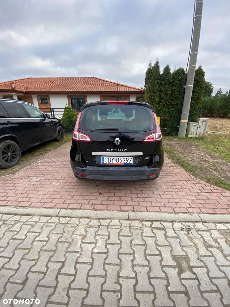 Renault Scenic - 11