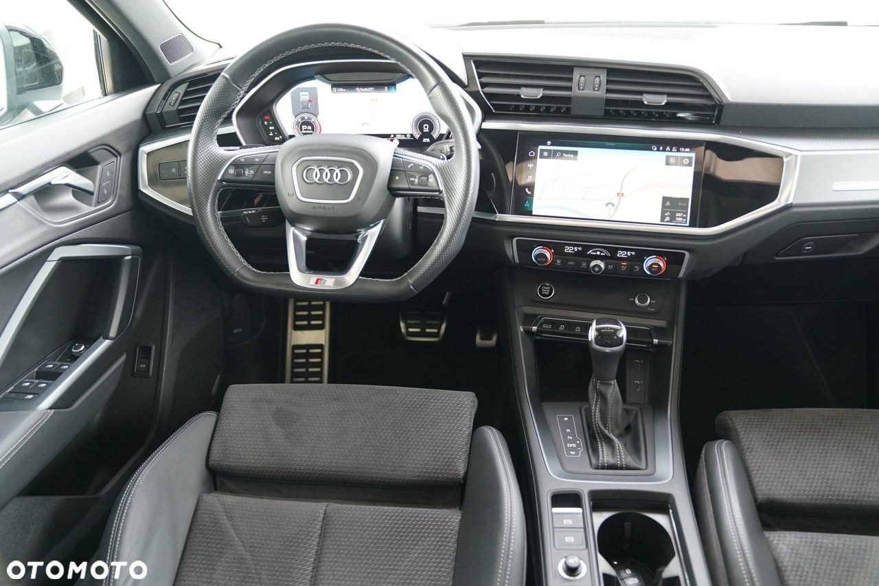 Audi Q3 Sportback - 27