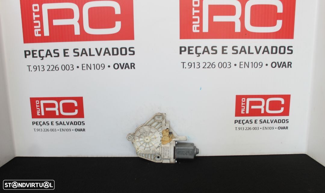 Motor Elevador Vidro Audi A4 - 1