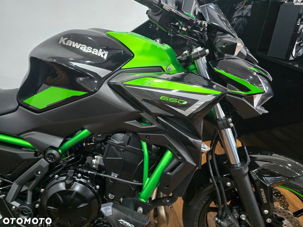Kawasaki Z 650 - 10