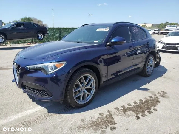 Alfa Romeo Stelvio 2.0 Turbo 16V AT8-Q4 Ti