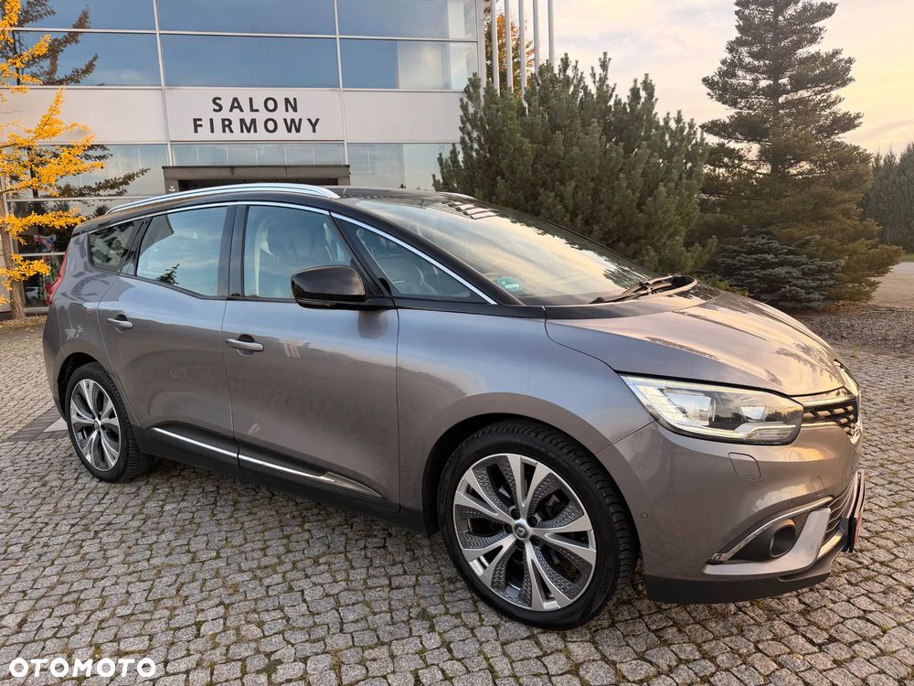 Renault Grand Scenic - 30