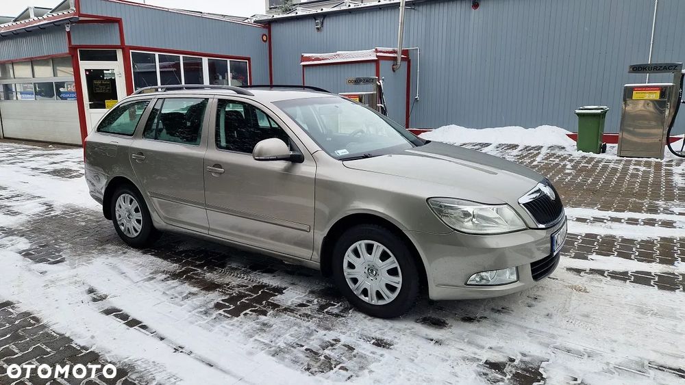 Skoda Octavia 1.8 TSI Elegance DSG - 13