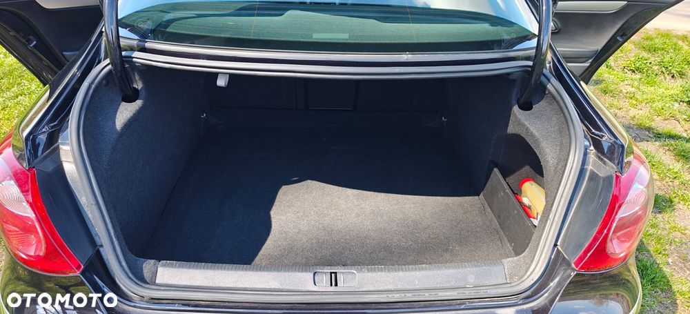 Volkswagen Passat 2.0 TSI DSG Highline - 10