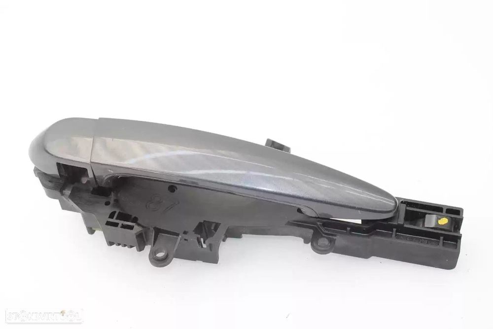 MANIPULO EXTERIOR TRASEIRO DIREITO BMW 1 2004 -3118D.T. - 3