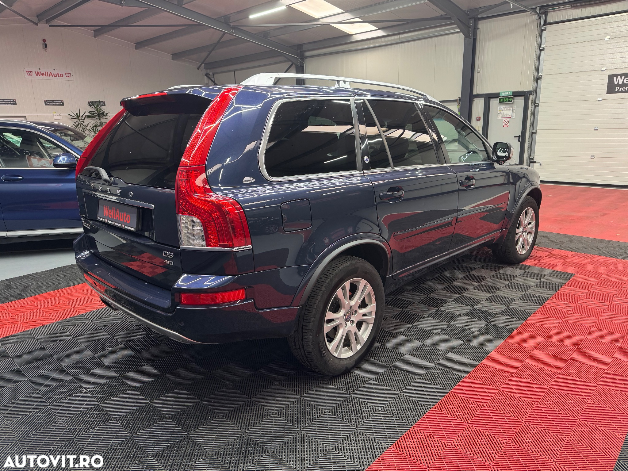 Volvo XC 90 - 5