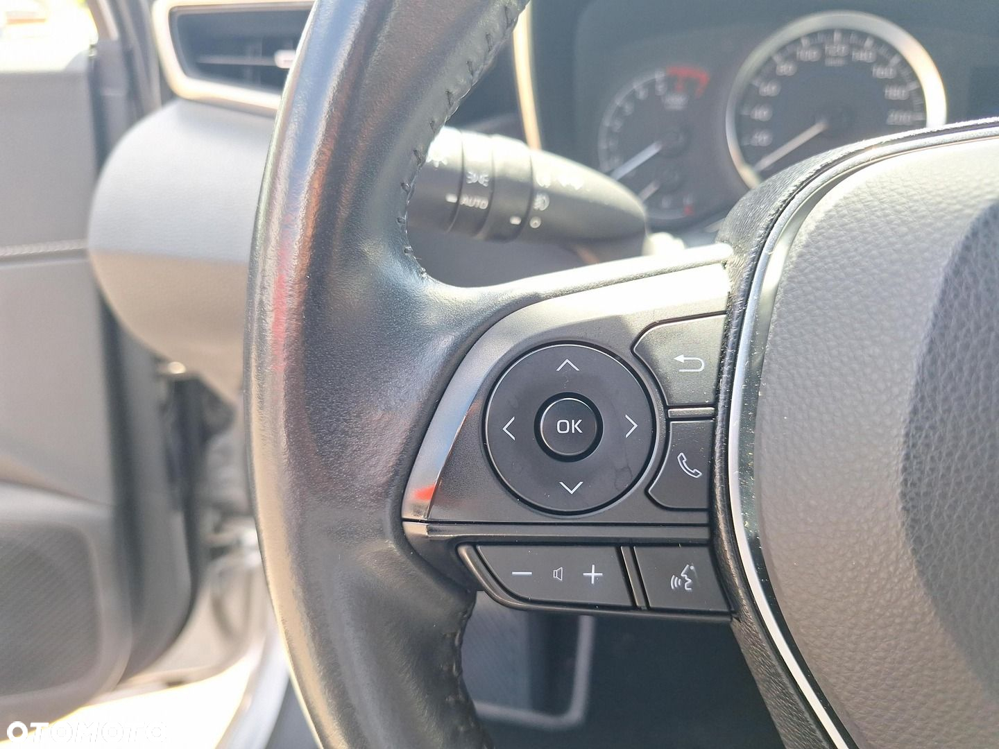 Toyota Corolla - 19