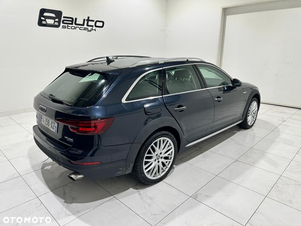 Audi A4 Allroad - 11