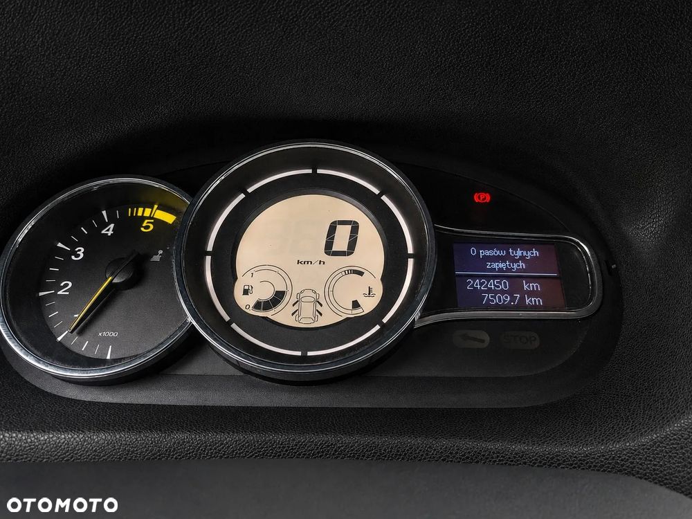 Renault Megane 1.5 dCi Limited - 5