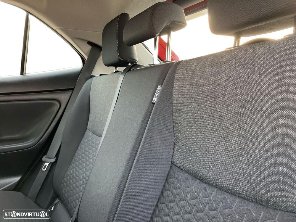 Toyota Yaris Cross 1.5 HDF Comfort Plus - 22