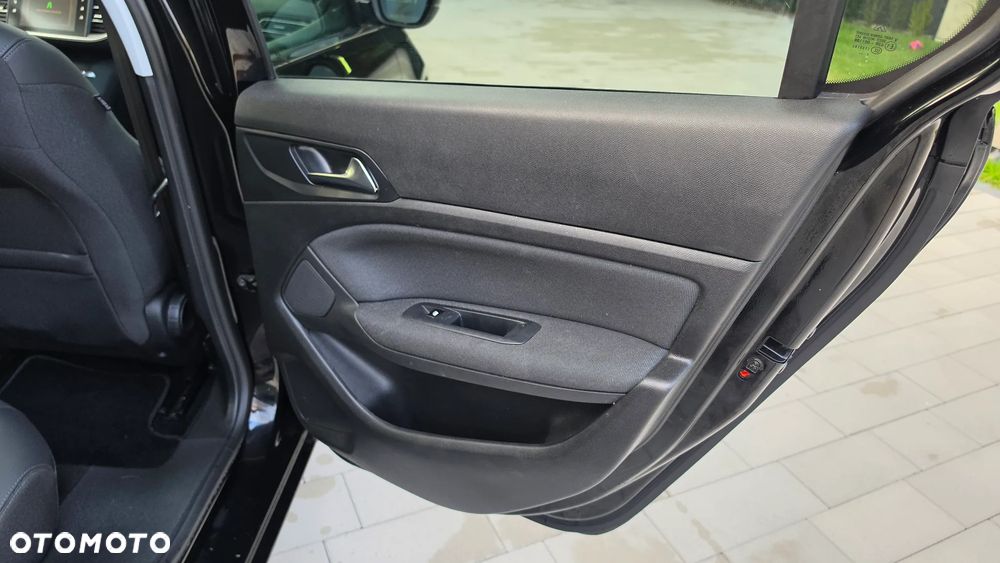 Peugeot 308 PureTech 110 Stop & Start Allure - 32