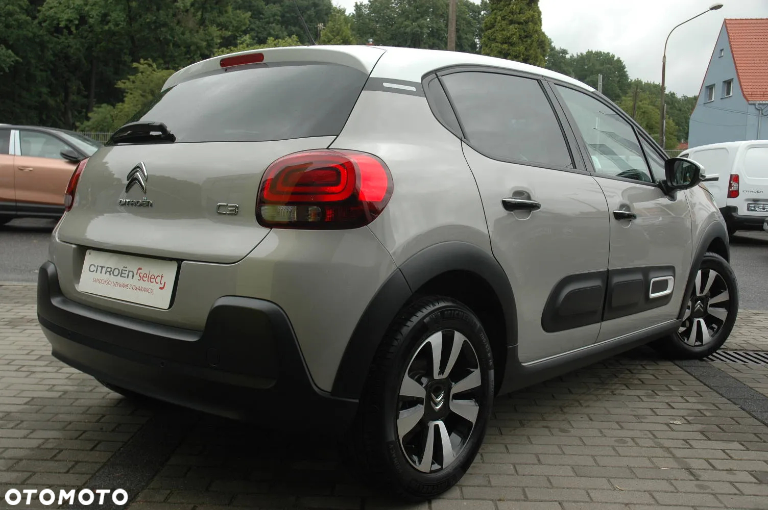 Citroën C3 1.2 PureTech Max EAT6 - 8