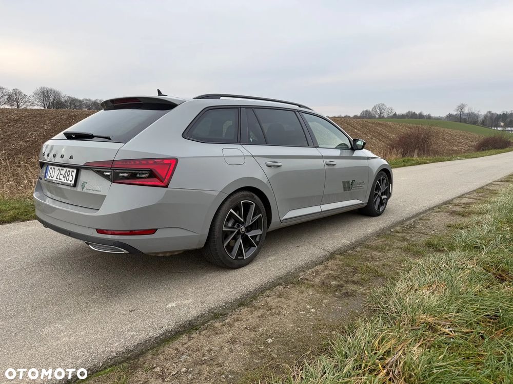 Skoda Superb 2.0 TSI Sportline DSG - 5