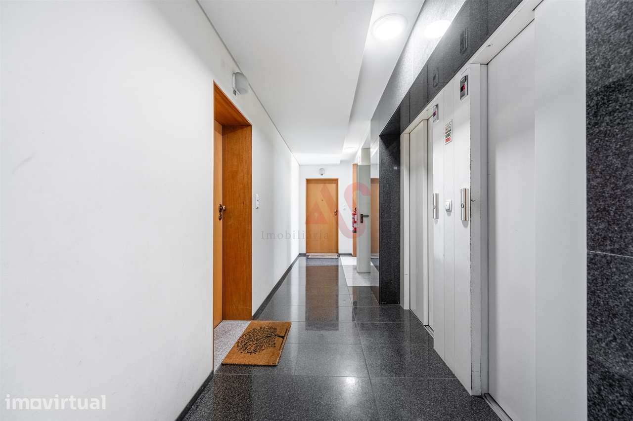 Apartamento T3 com Jardim e Garagem – Candoso São Tiago e Mascotelos, - Grande imagem: 5/25