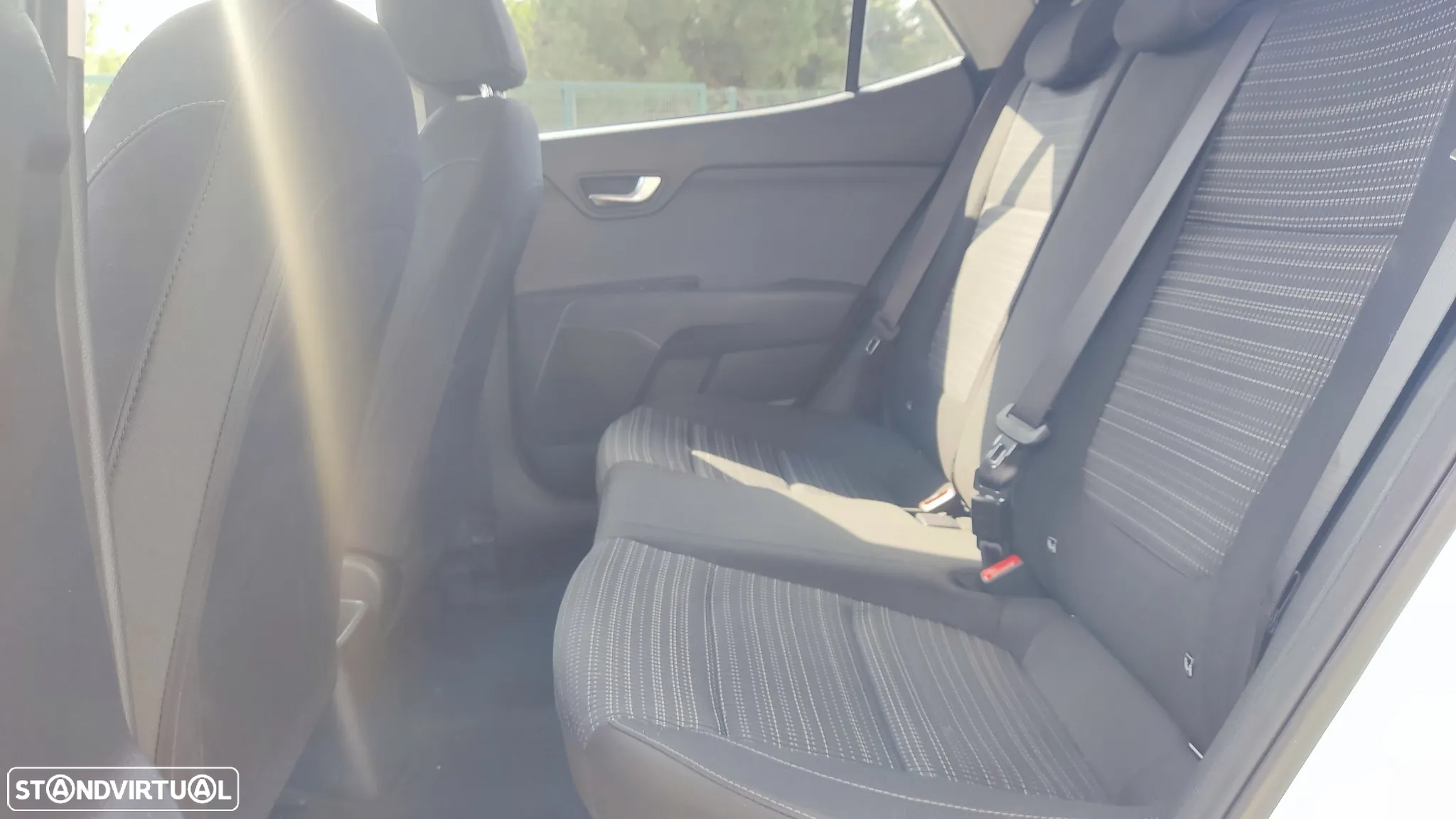 Kia Stonic 1.0 T-GDI Drive - 24