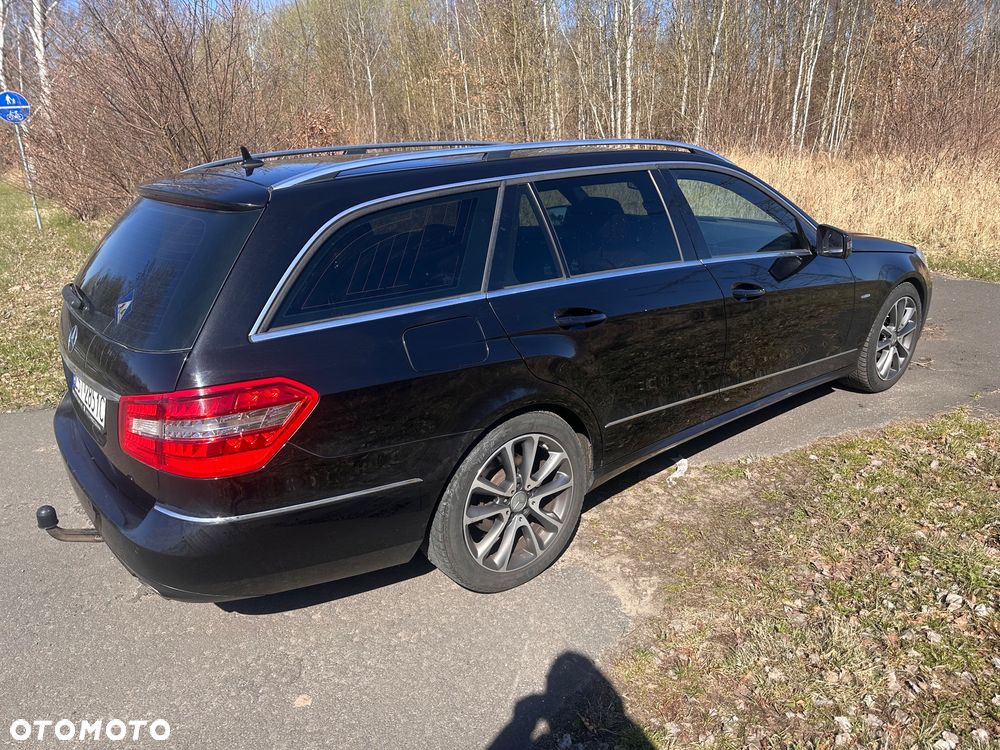 Mercedes-Benz Klasa E 300 BlueTEC 7G-TRONIC Avantgarde - 3
