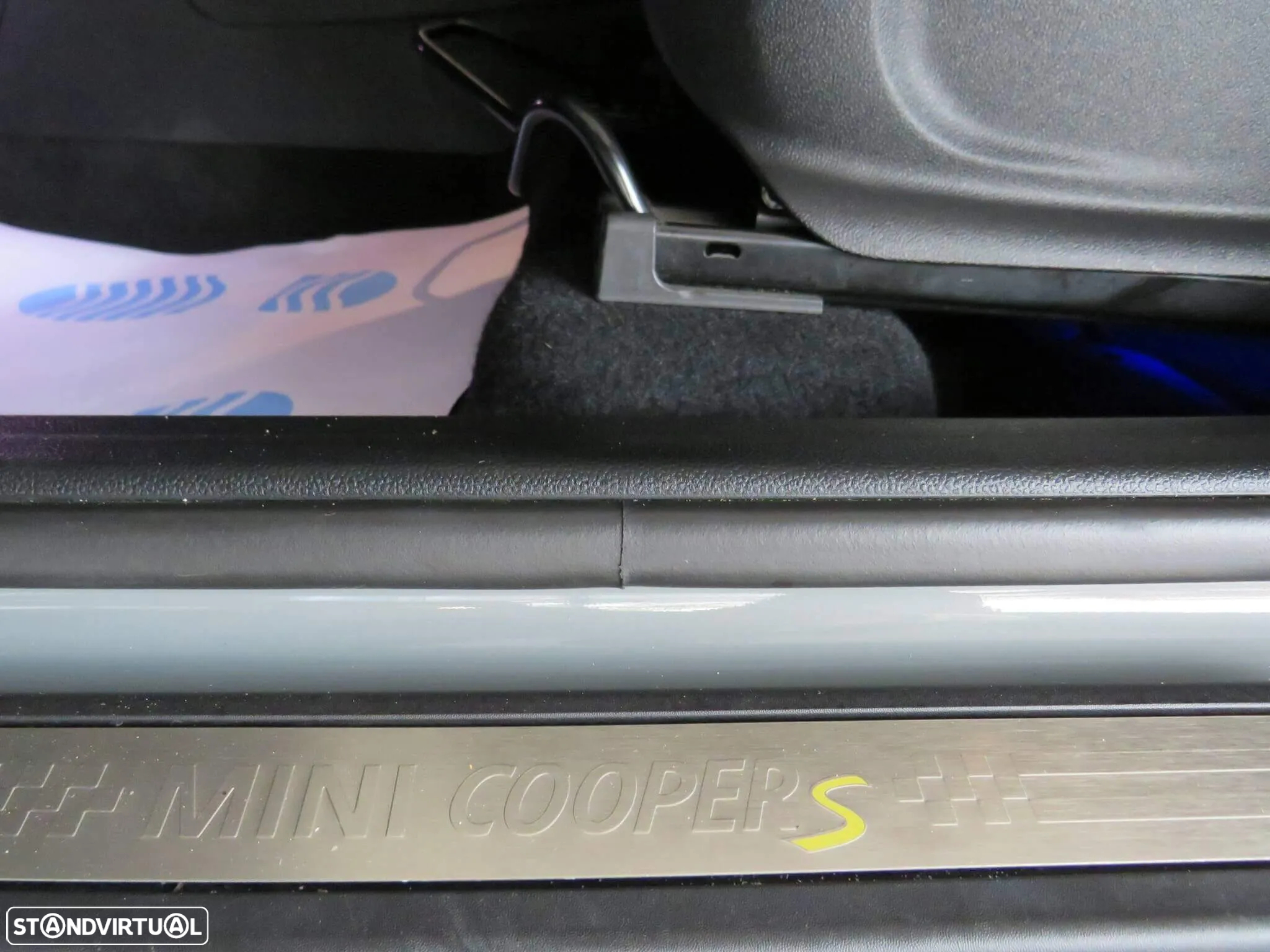 MINI Countryman Cooper SE ALL4 Auto - 12