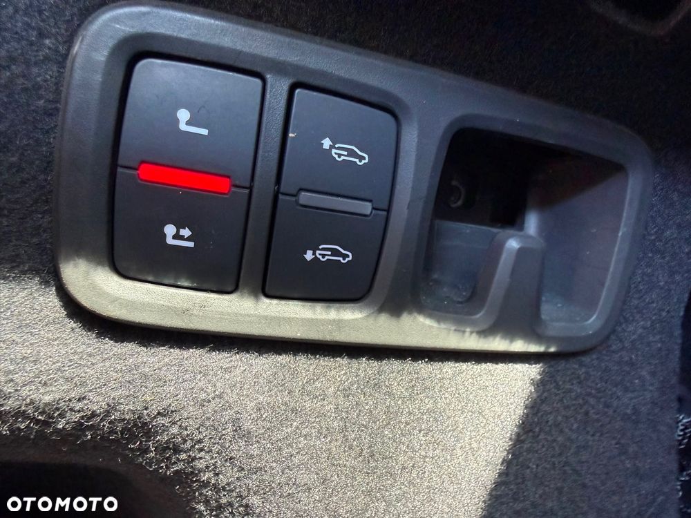 Audi RS Q8 TFSI mHEV Quattro Tiptronic - 25
