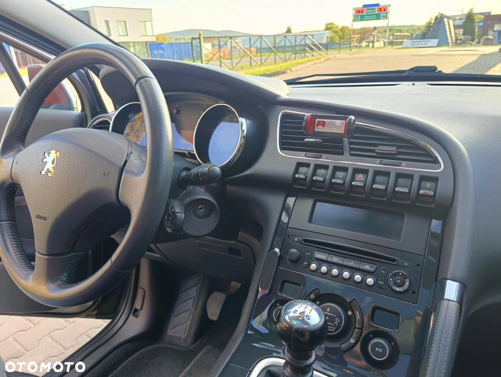Peugeot 3008 2.0 HDi Allure - 26