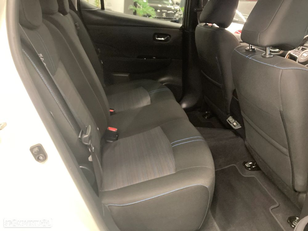 Nissan Leaf 40 kWh N-CONNECTA - 31
