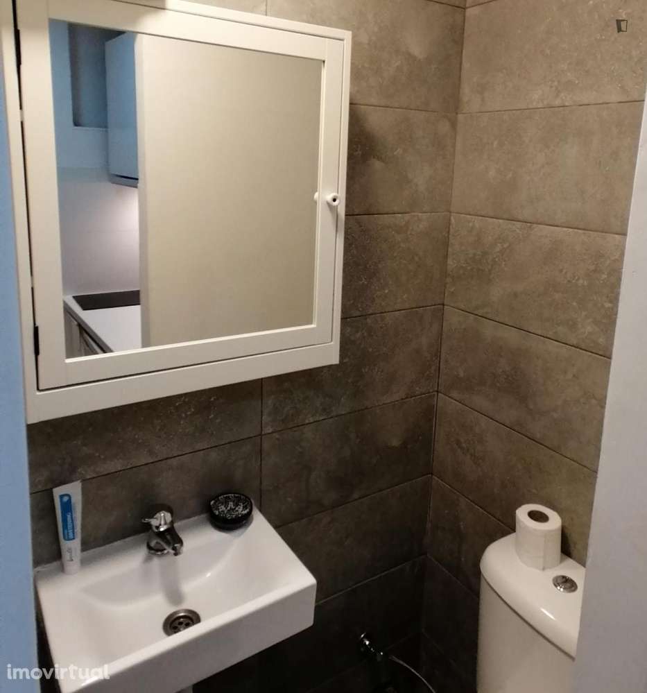 Estúdio - localizado em Graça Lisbon - Grande imagem: 4/14