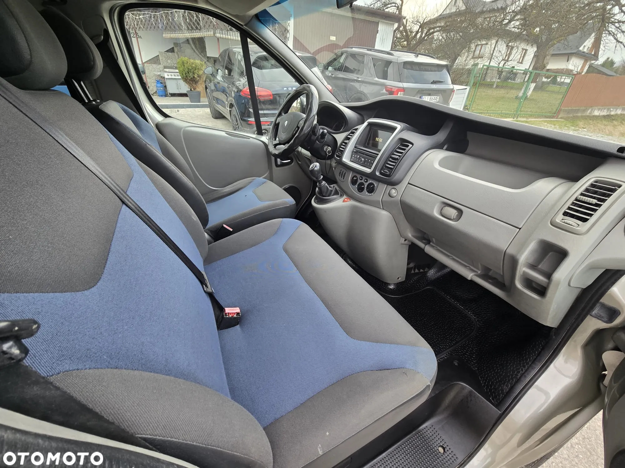 Renault Trafic Passenger Pack Clim - 17