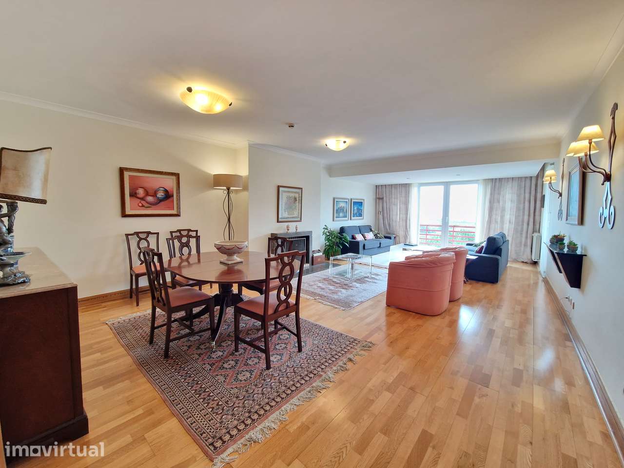 Apartamento T3 mobilado e equipado, com garagem e piscina - Grande imagem: 4/34