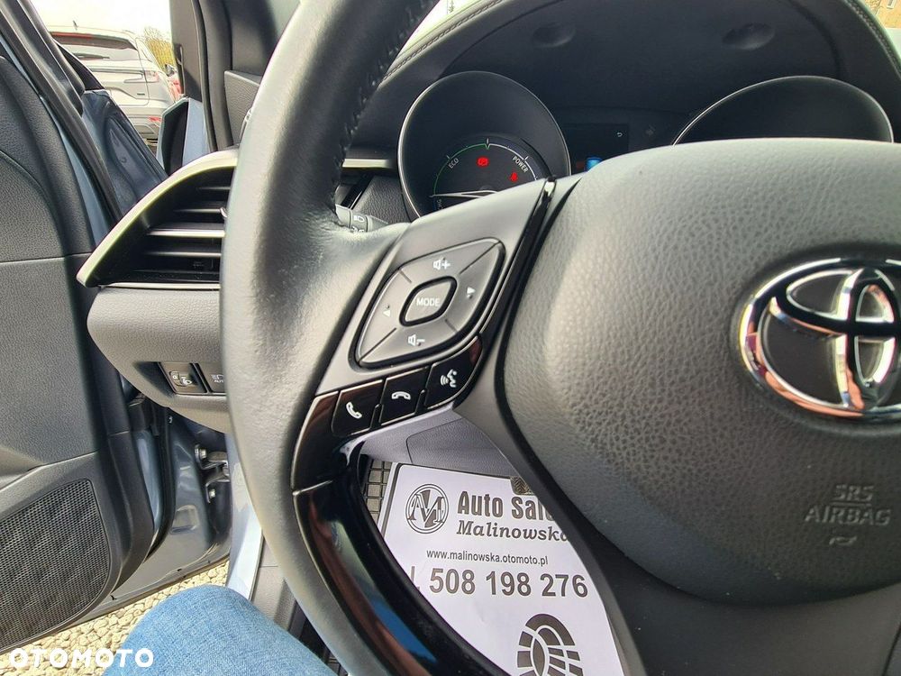 Toyota C-HR 2.0 Hybrid Executive - 18