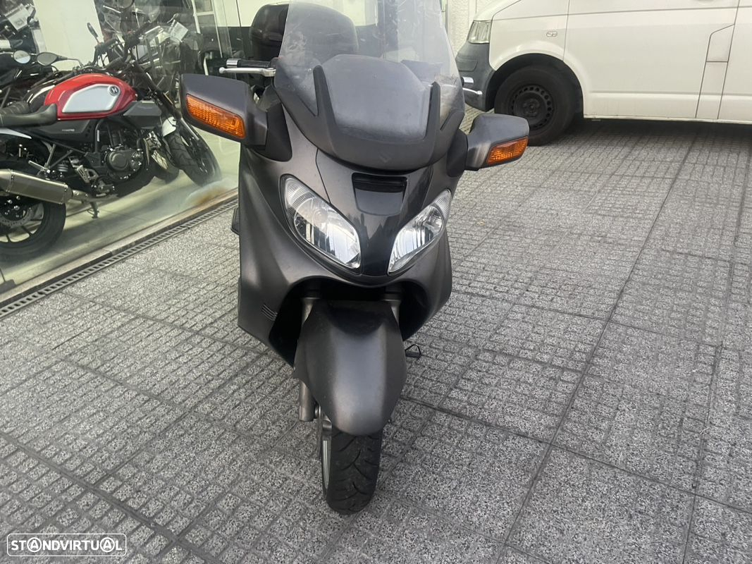 Suzuki Burgman executive - 5