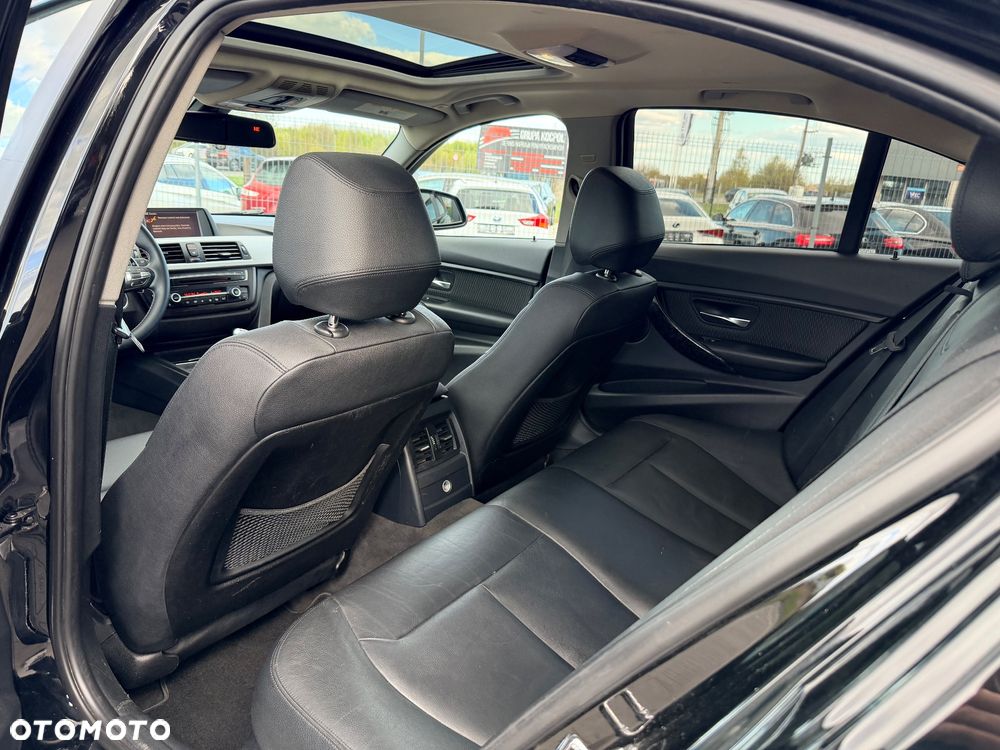 BMW Seria 3 - 11