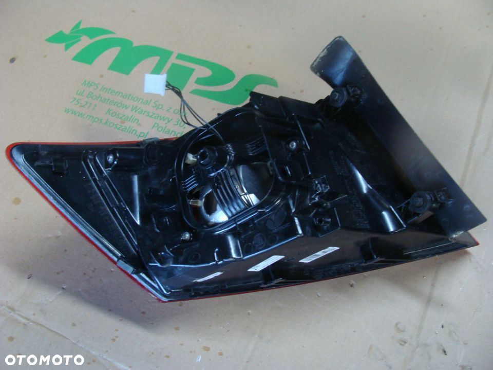 Lampa tylna tył prawa SKODA KAROQ 17- LED 57A945208 - 5