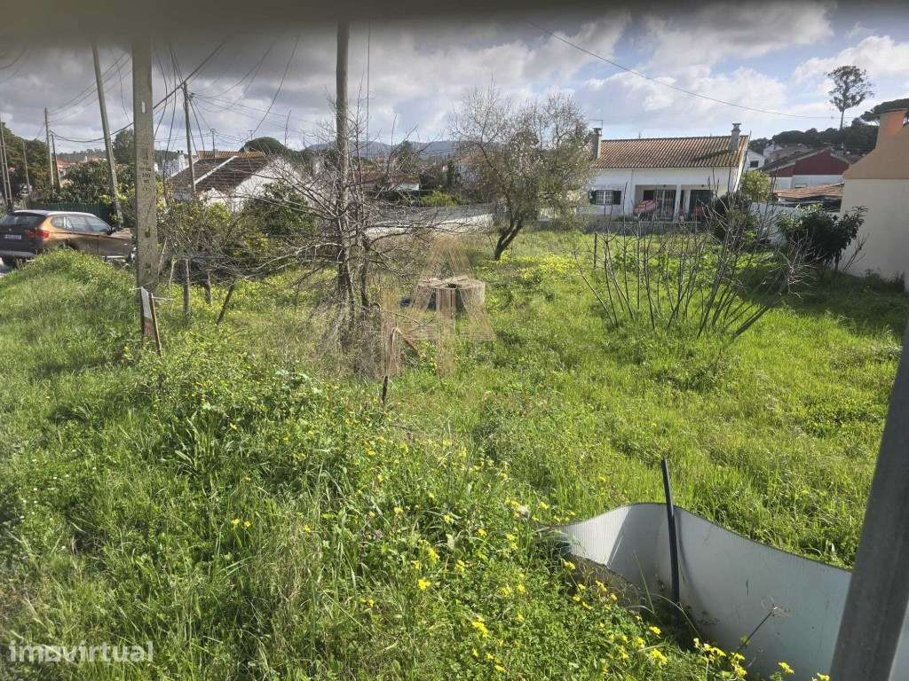 Terreno urbano com projeto em Castelo - Grande imagem: 5/8