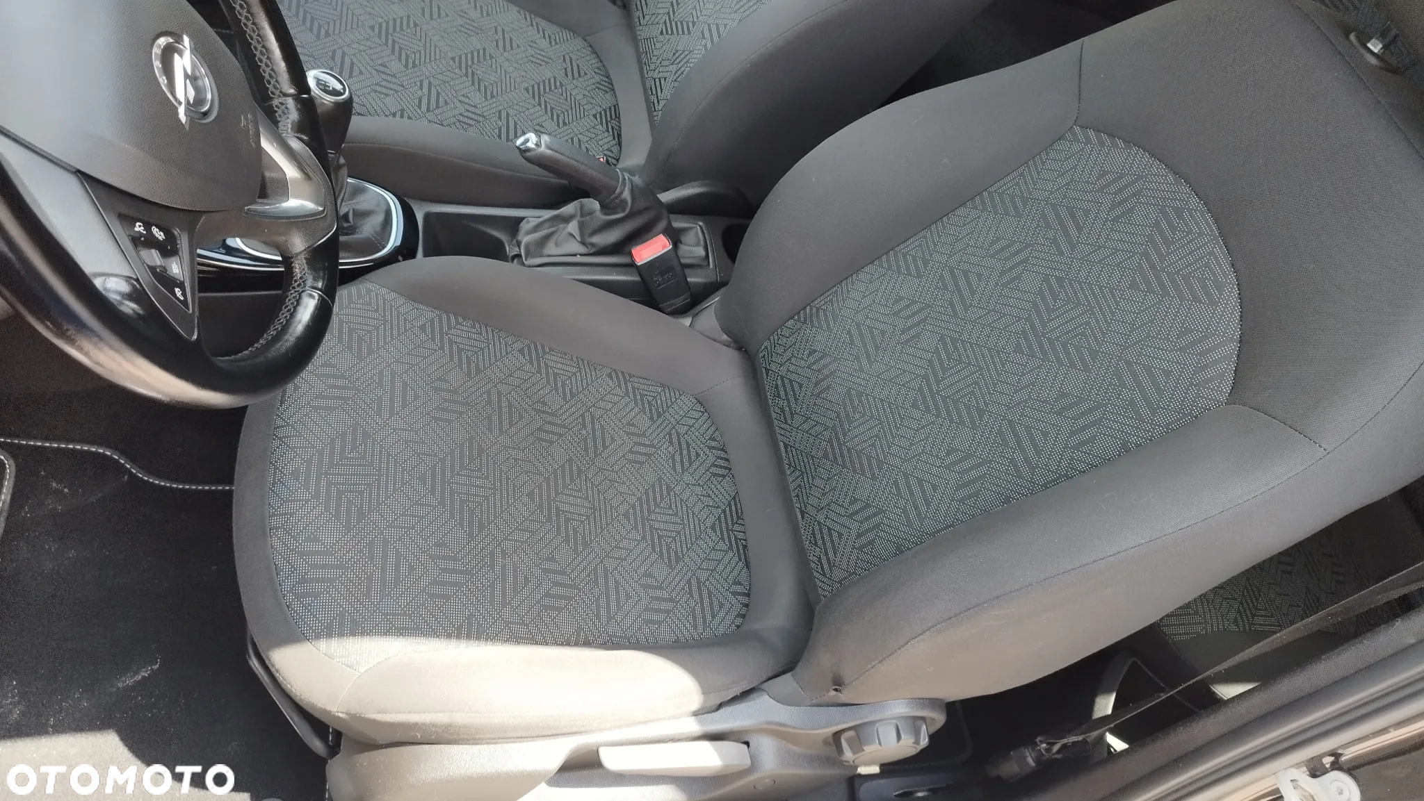 Opel Corsa 1.4 On - 20