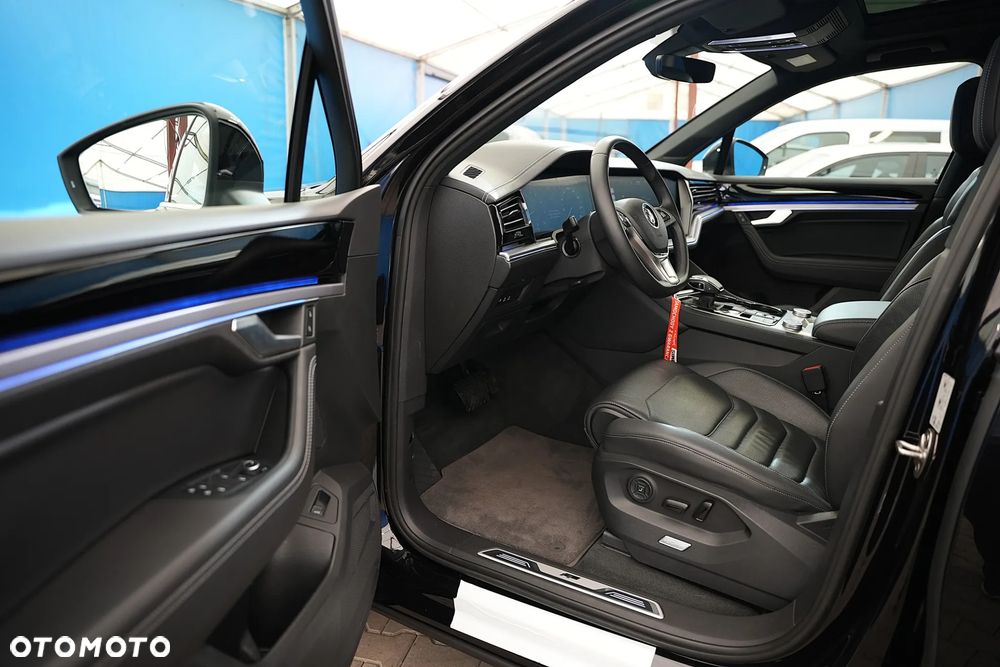 Volkswagen Touareg - 37