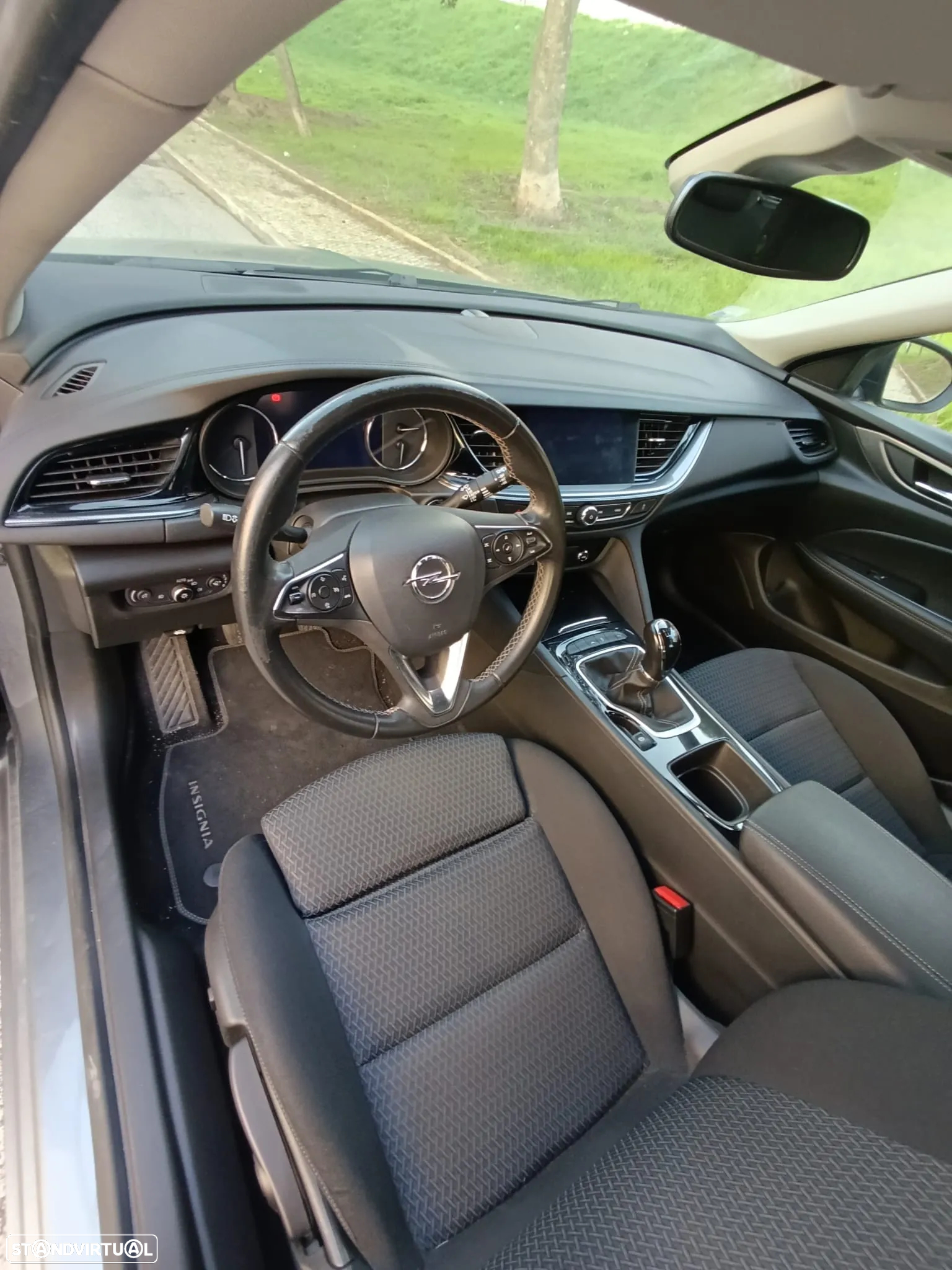 Opel Insignia Sports Tourer 1.5 D Business Edition - 14