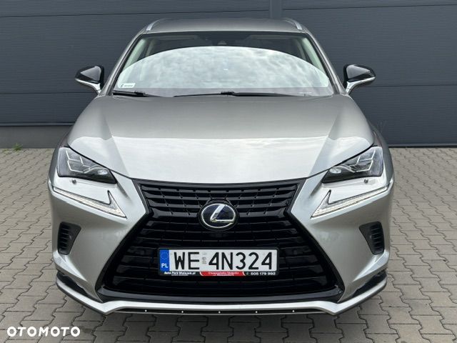 Lexus NX 300h F Impression AWD - 2