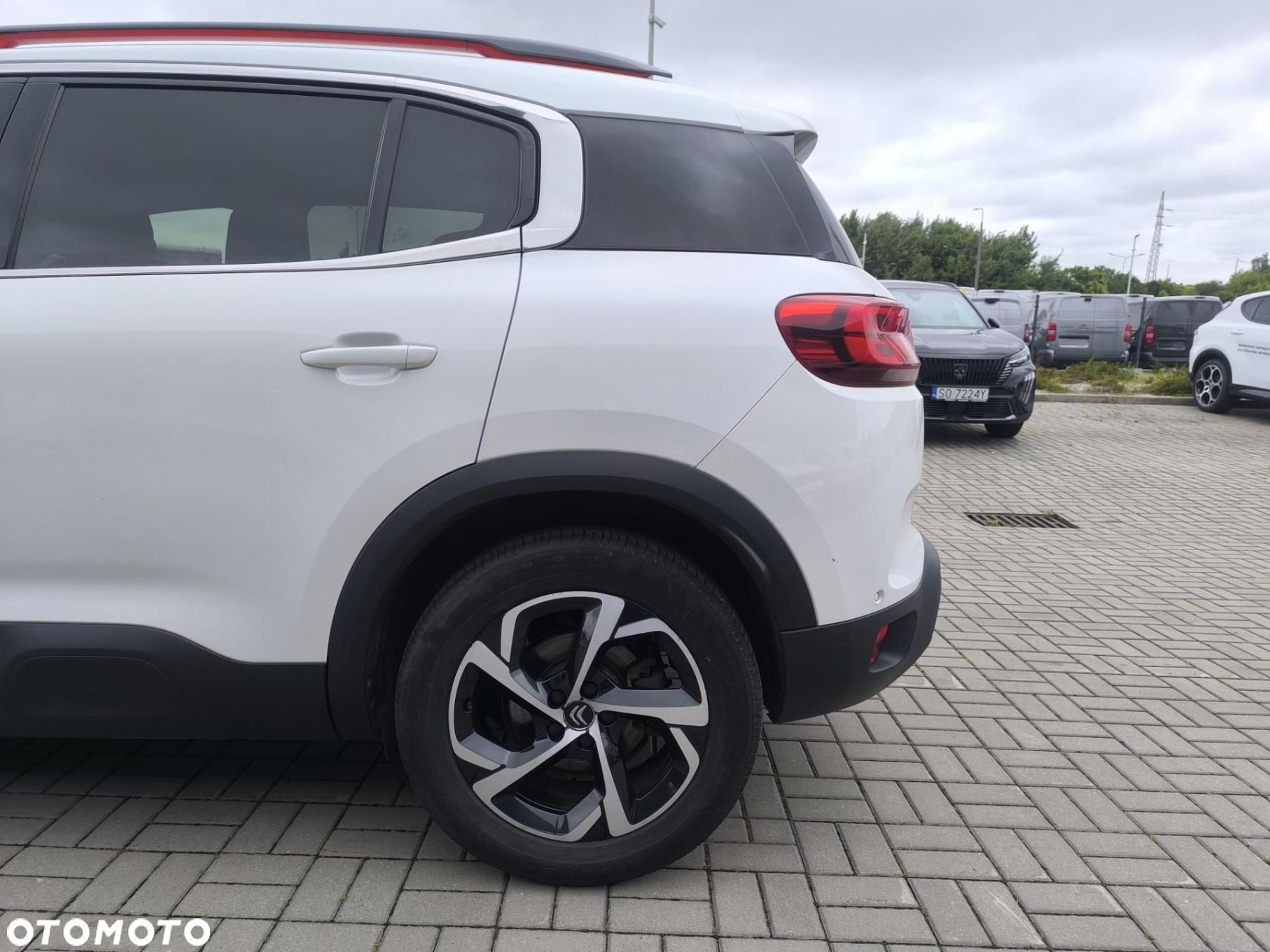 Citroën C5 Aircross - 12
