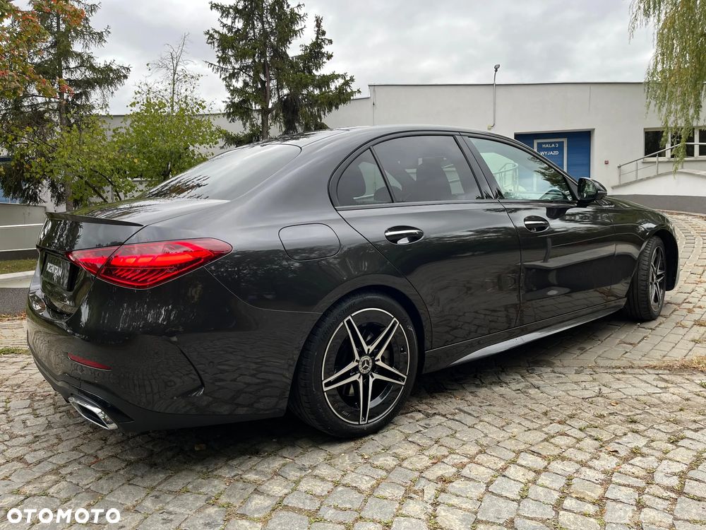 Mercedes-Benz Klasa C 200 4MATIC 9G-TRONIC - 13