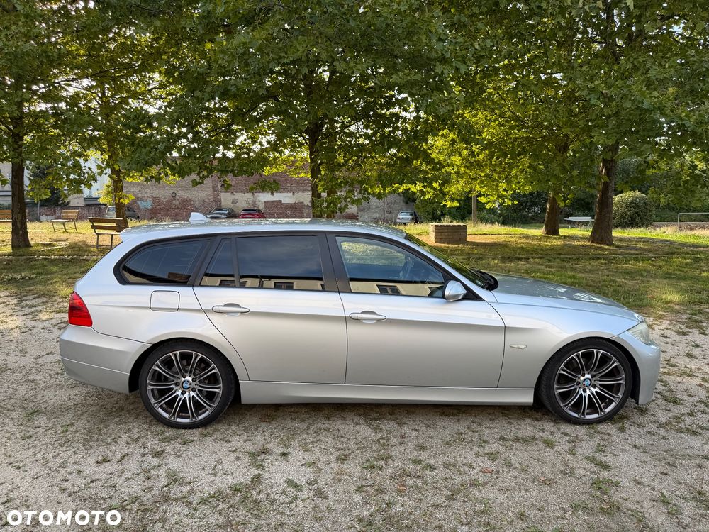 BMW Seria 3 320d DPF - 6