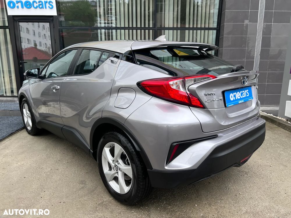 Toyota C-HR - 15