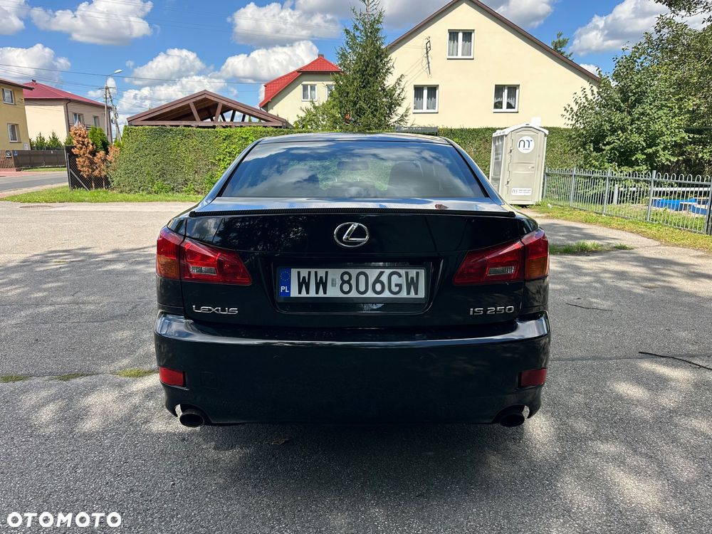 Lexus IS 250 Sport - 4