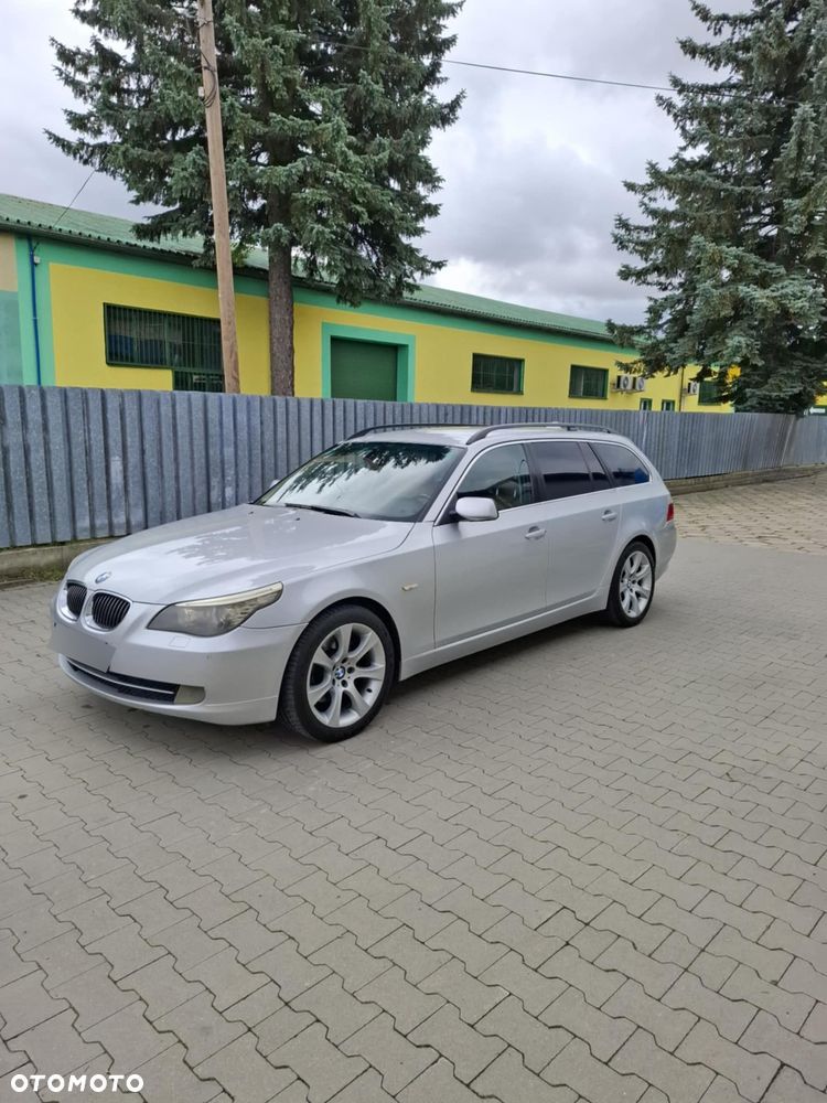 BMW Seria 5 530d xDrive - 8